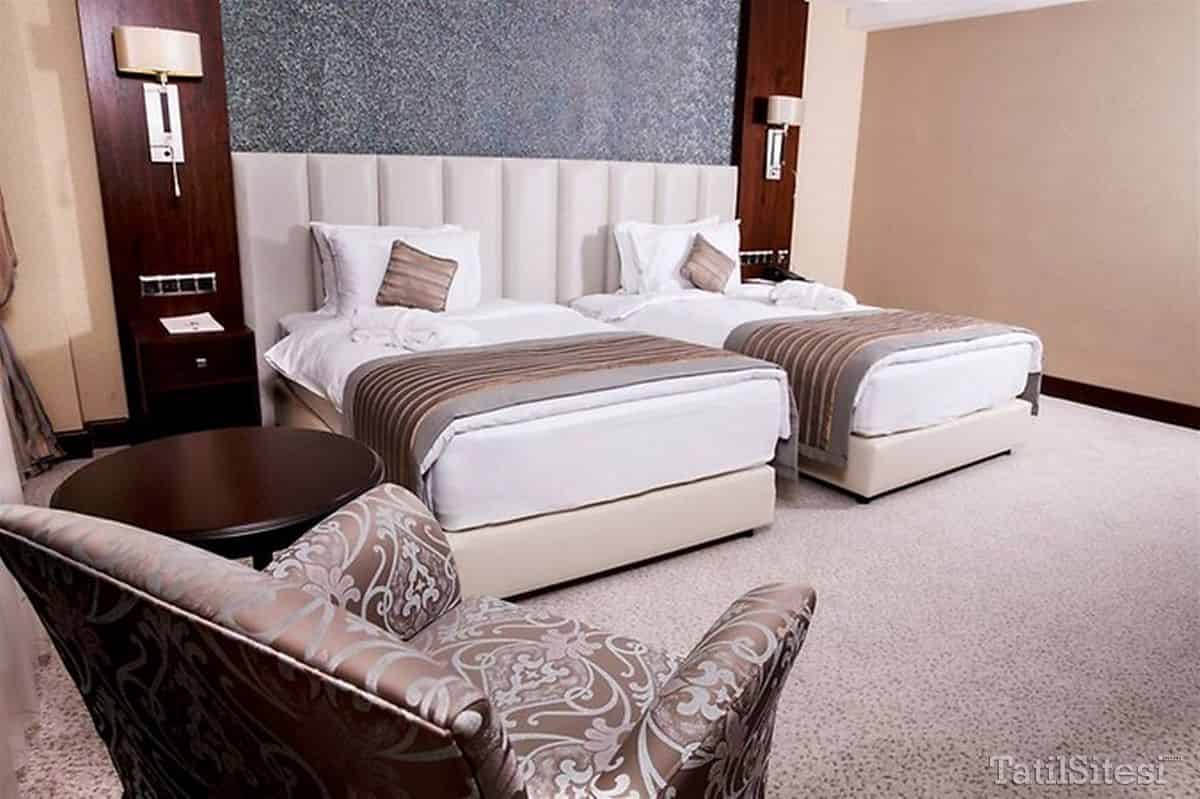 Grand Aras Hotel Suites